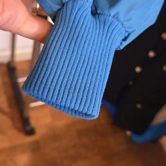 Good Year Polyester Jacket Size Small - Picture 6 of 9